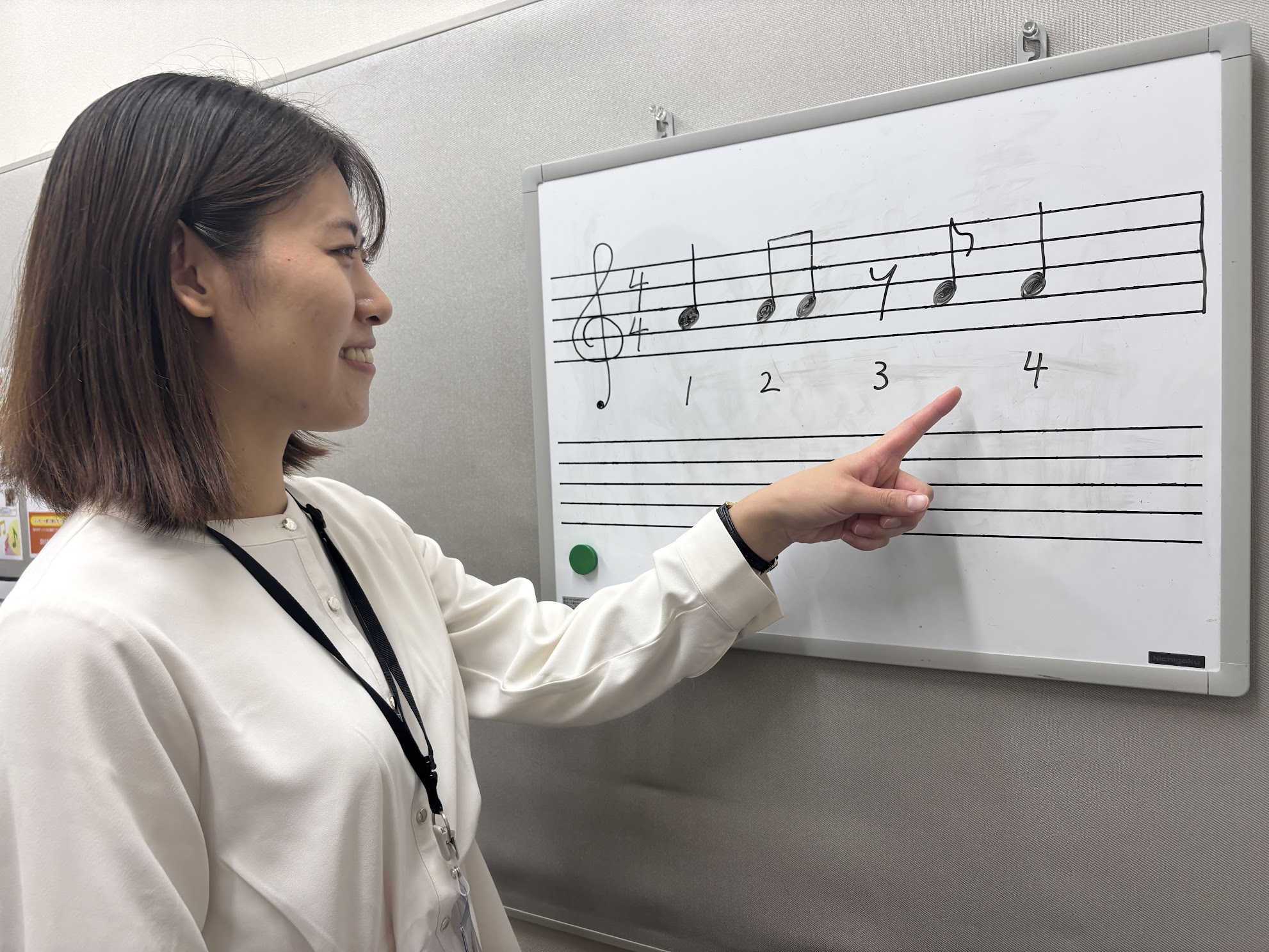 楽譜が読めると、音楽の世界が一気に広がる！あなたも3ヶ月で「譜読みが苦手」を卒業しませんか？ CONTENTSこんな方におすすめ！11月に体験レッスンを受講！どんなレッスン？インストラクター紹介料金（3ヶ月分＋入会金）今だけ入会金半額！！まずは体験レッスンを受けましょう♪お問い合わせこんな方におすす […]