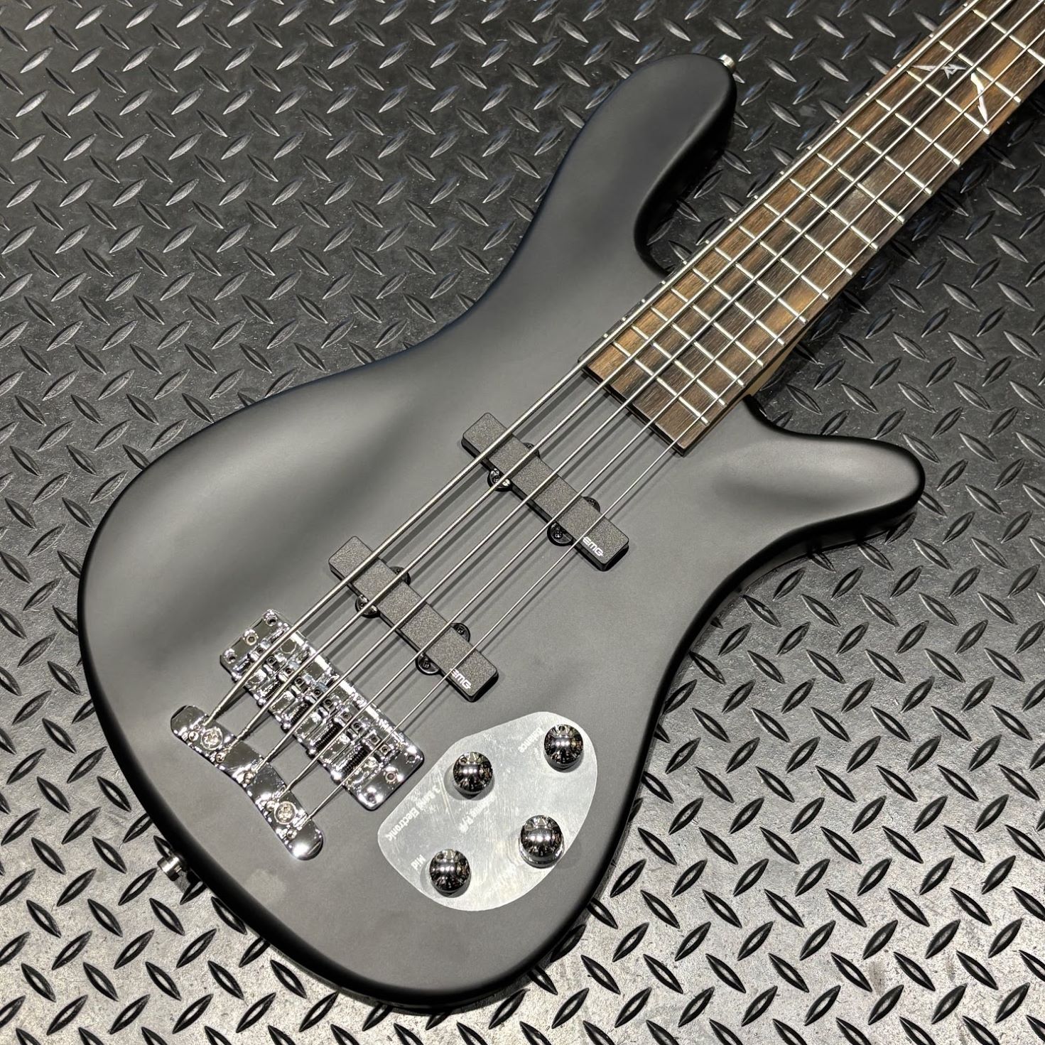 WarwickArtist Line Robert Trujillo 5st Solid Black Satin