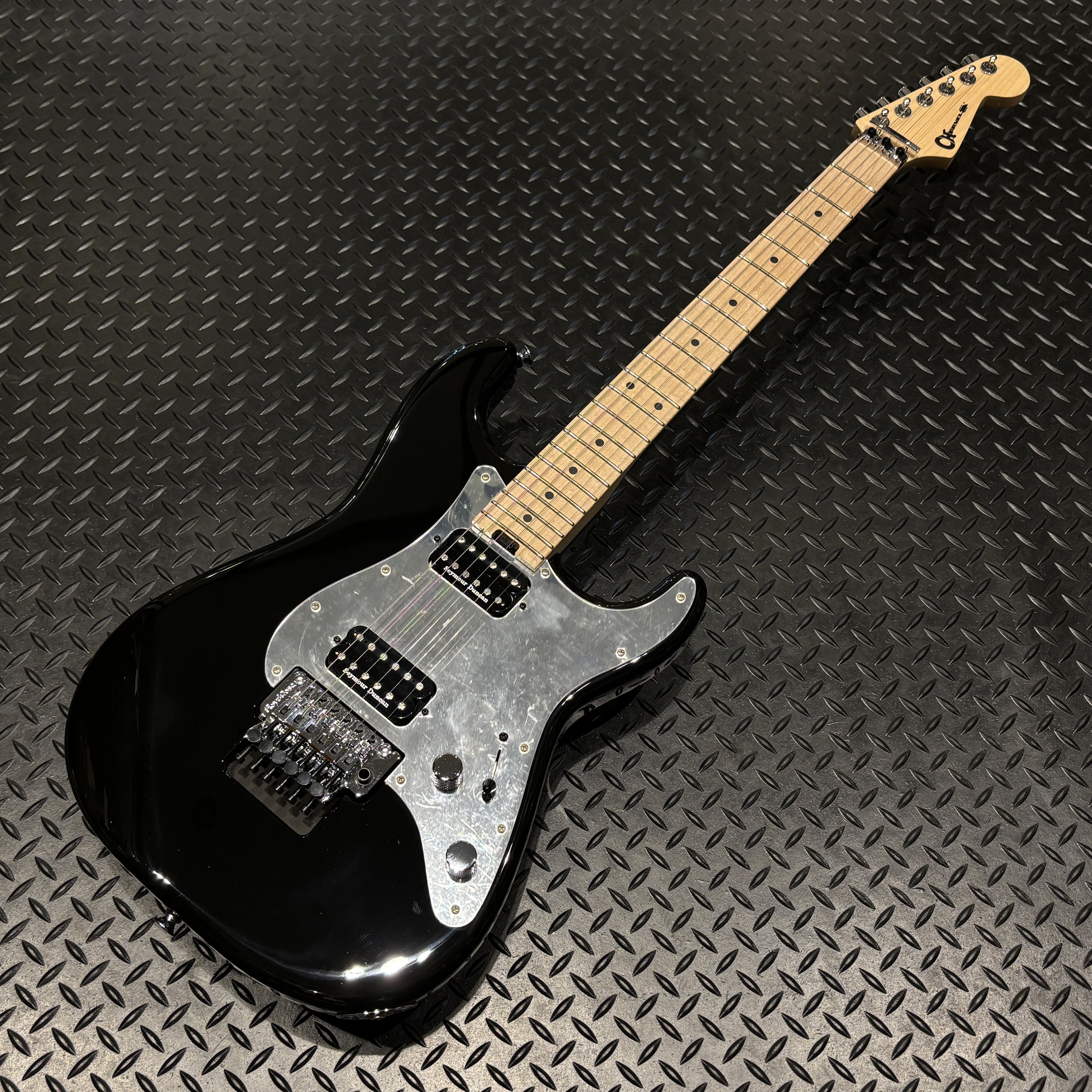 CharvelPro-Mod So-Cal Style 1 HH FR M, Maple Fingerboard, Gloss Black