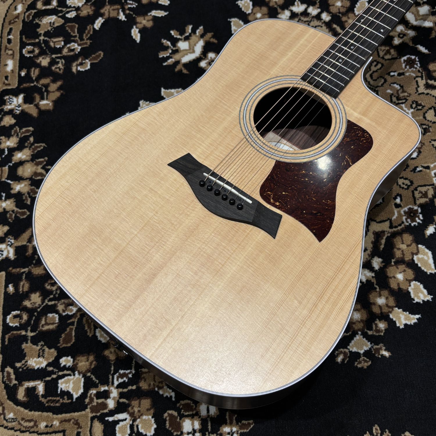 Taylor210ce Rosewood
