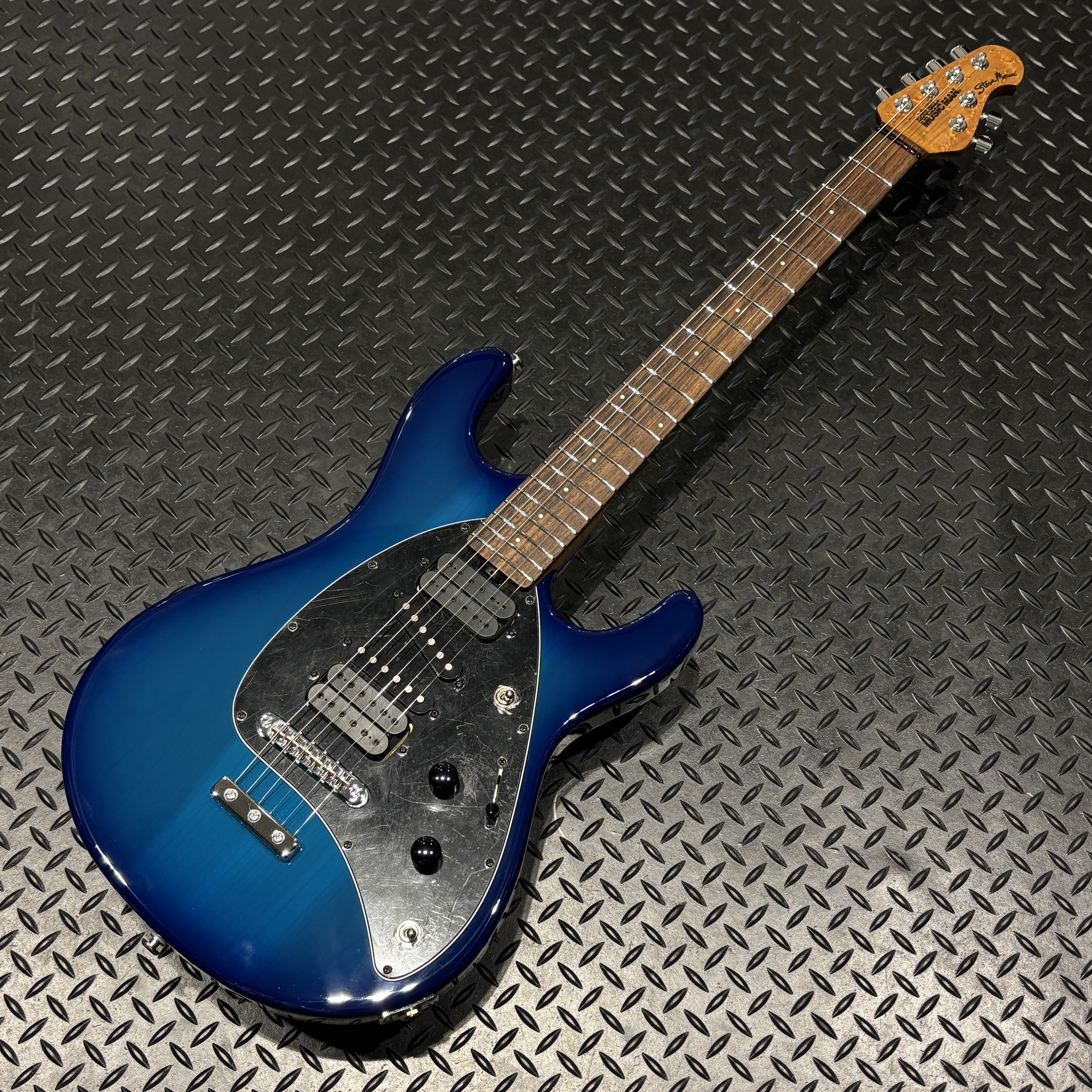 MUSICMANSTEVE MORSE SIGNATURE