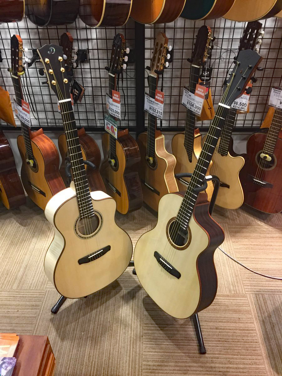 【アコギ】東欧スロバキア発ギターブランド”Dowina” 入荷しました！