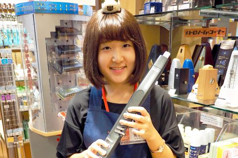 スタッフ写真 スコア 髙木