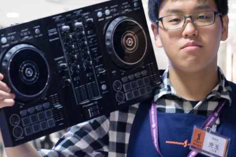スタッフ写真 DJ , DTM , デジタル 児玉