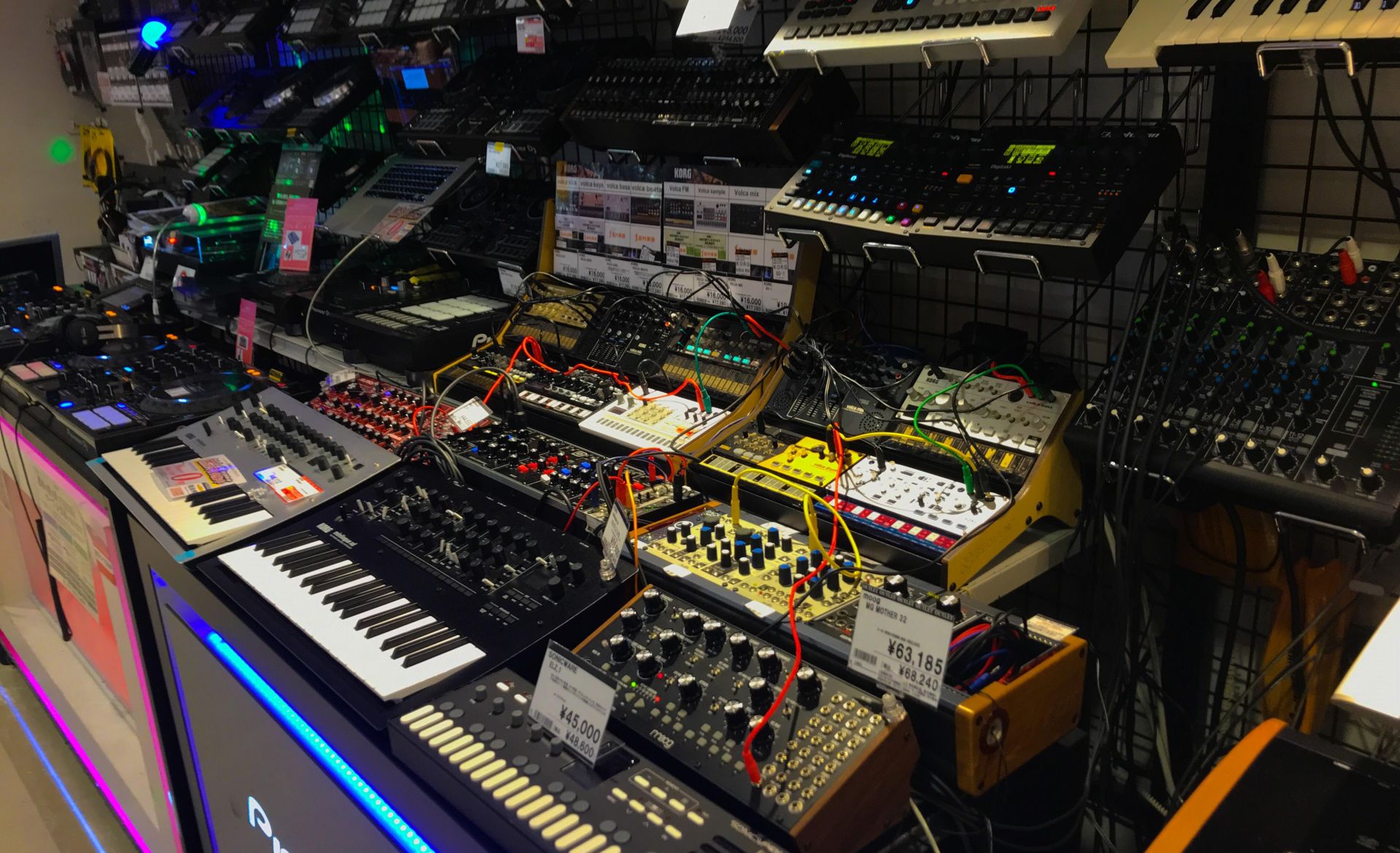 KORG Volcaシリーズ　全てお試し頂けます！