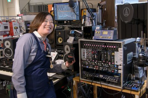 スタッフ写真 デジタル全般、主にレコーディングとヴィンテージ機材 上田