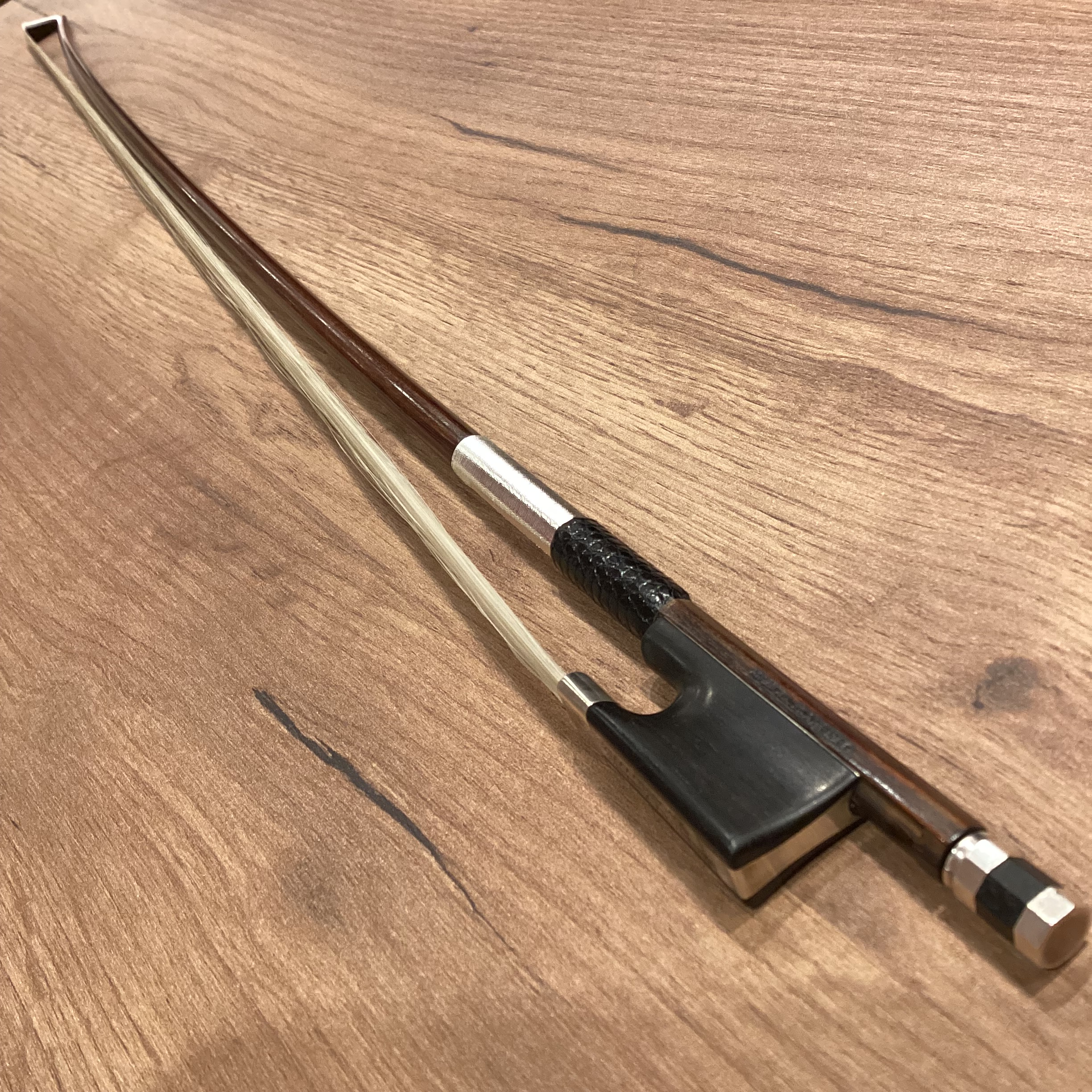 中古バイオリン弓　4/4L'archet Brazil（ラルシェ・ブラジル）Silver/Vuillaume