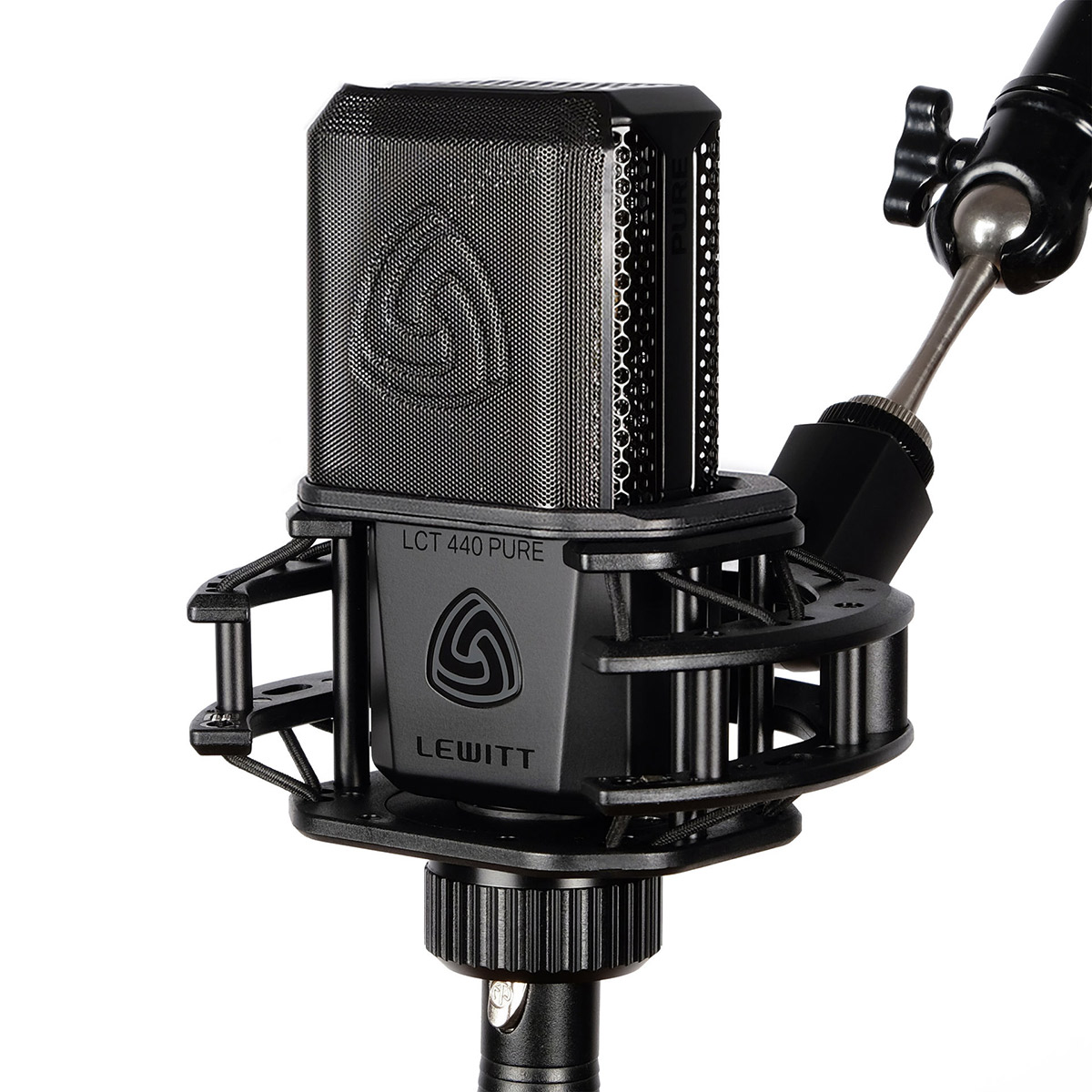 AKG C214 vs LEWITT LCT440～手が届きやすい価格帯で高音質！AKG