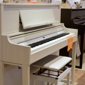 【電子ピアノ展示情報】都内最大級の展示台数！電子ピアノ選びは新宿店で！