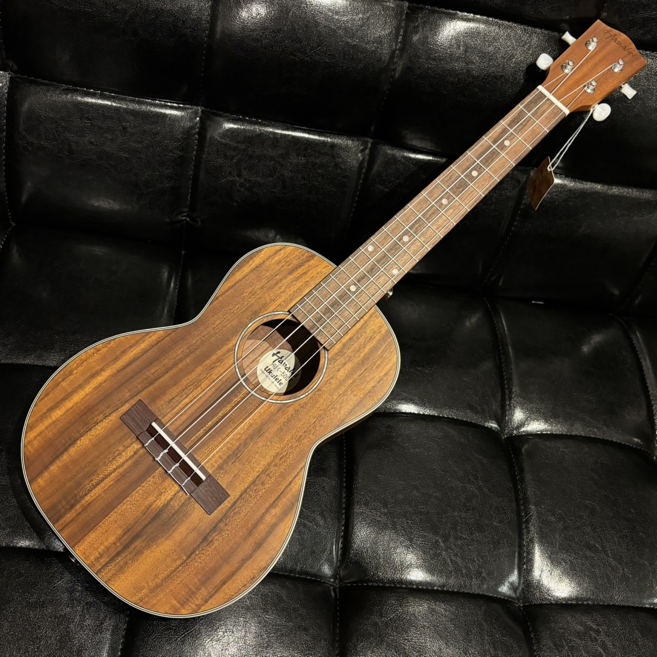 コンサートウクレレHUK-500T