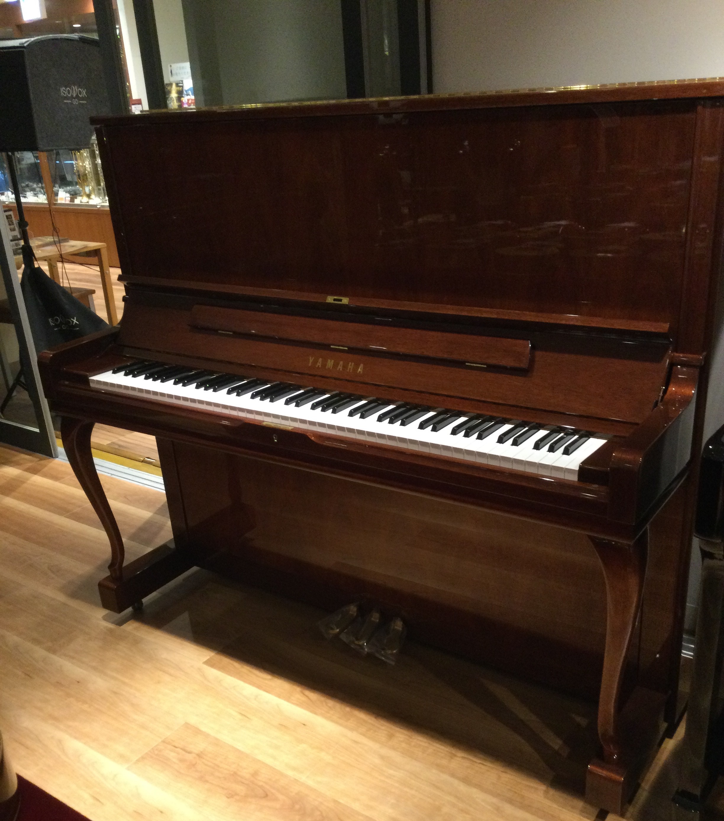 YAMAHA　アップライトピアノYUS3MhC	