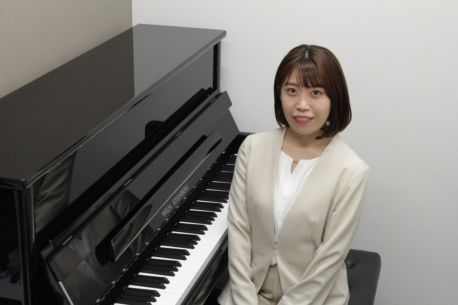 【三郷市 予約制 大人のピアノ教室】ピアノレッスン・インストラクター紹介