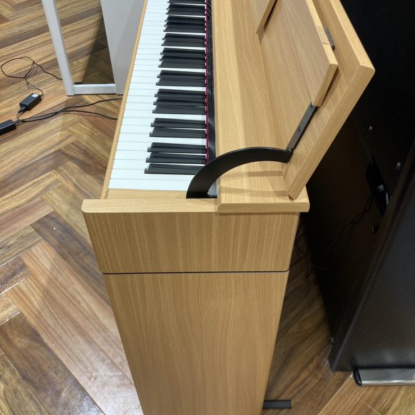 奥行：31.1㎝　転倒防止金具を含む場合37.7㎝