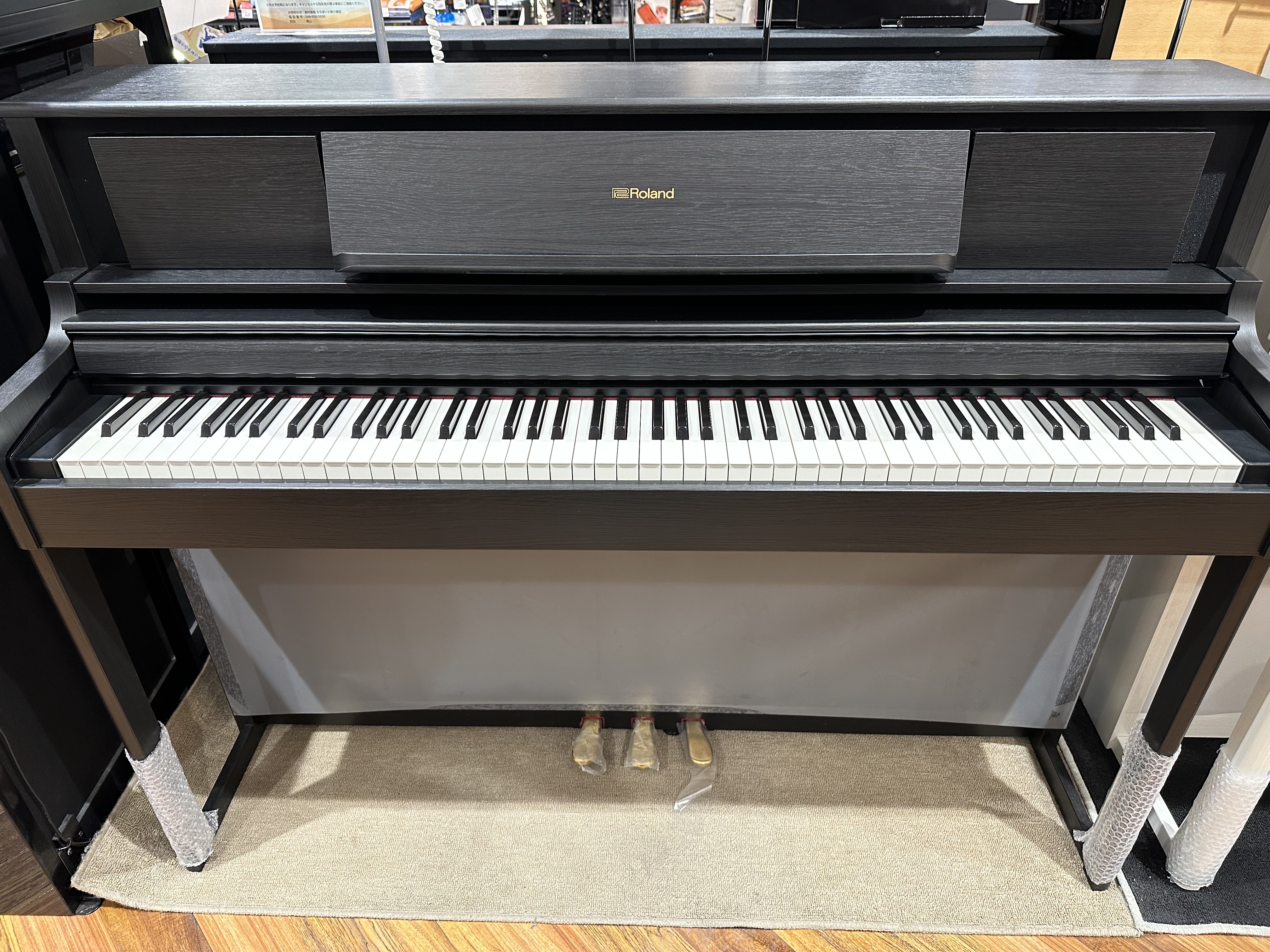 電子ピアノ　展示品1台限りRoland　LX705GP　KR