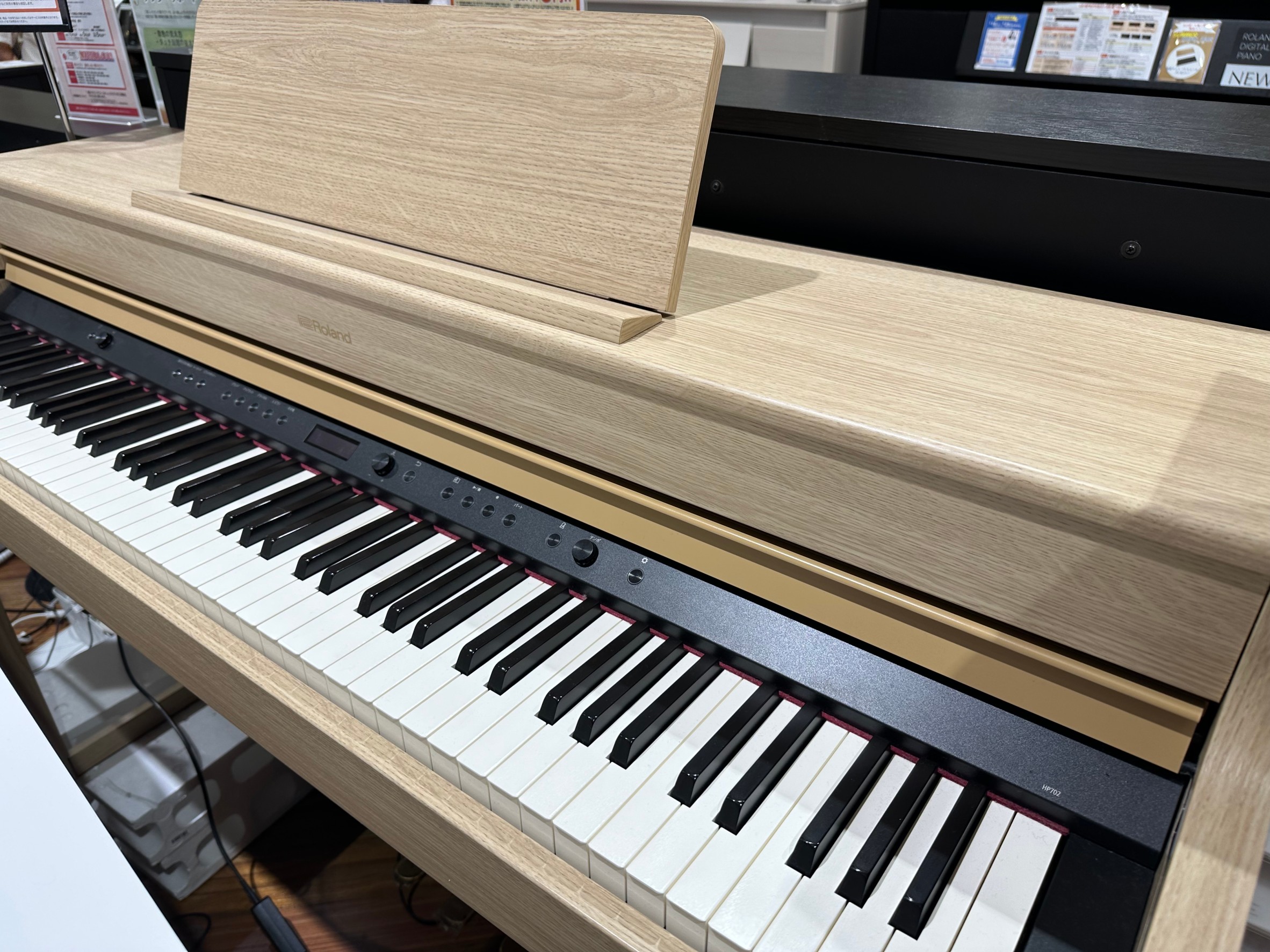 電子ピアノ 展示品1台限りRoland/HP702 LAS