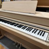 【電子ピアノ 新製品】ヤマハ×島村楽器「SCLP-8450　EM」新三郷店にて展示中です！