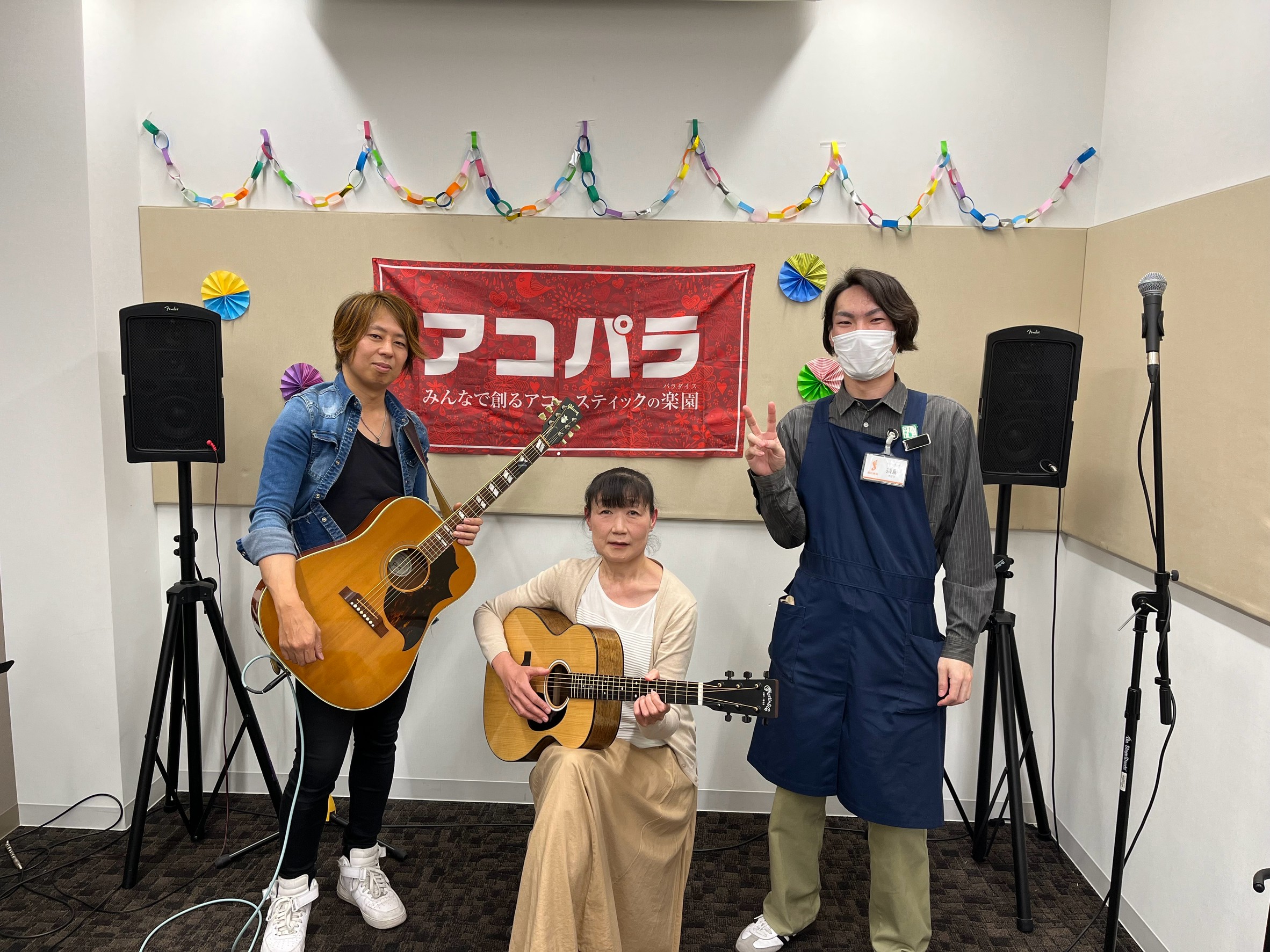 CONTENTS3/20（木・祝）3/22（土）3/20（木・祝） キラリ剛 ギター弾き語りを演奏して頂きました。気持ちのこもった熱く男らしい演奏で、気持ちが昂りました。 サエグサ アオイ ギター弾き語りを演奏して頂きました。恐れのない堂々とした演奏に、会場全体がグッと惹きこまれました。 ケンジ ギ […]