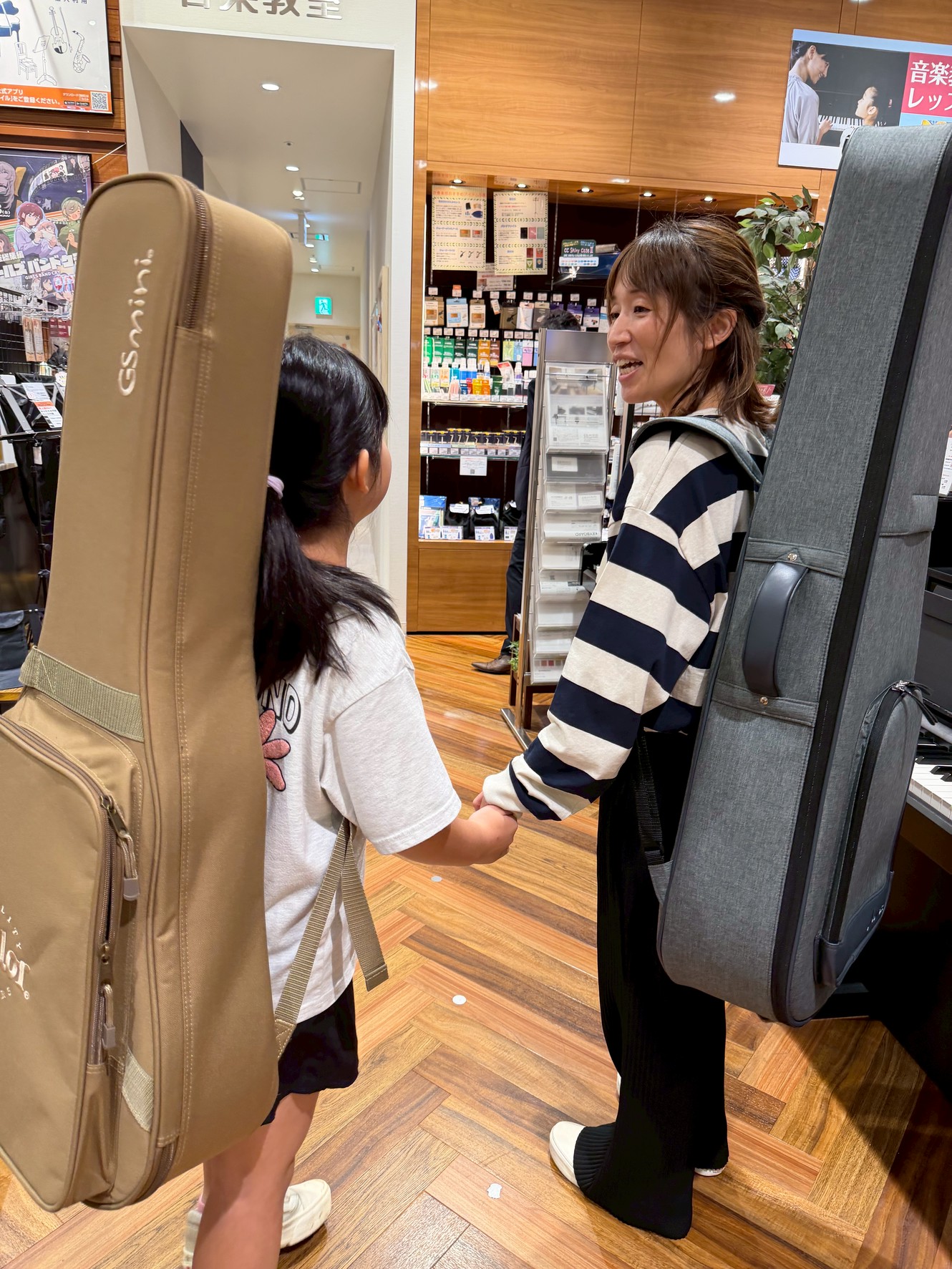 CONTENTS昔ギターをやっていた…。前から興味があった…。どうせなら親子で通ってみませんか？講師紹介ご入会をご検討の方へ昔ギターをやっていた…。前から興味があった…。どうせなら親子で通ってみませんか？ ららぽーと新三郷店ではギター教室を火・水・日曜日開講しております。初めての方でも、ブランクのあ […]