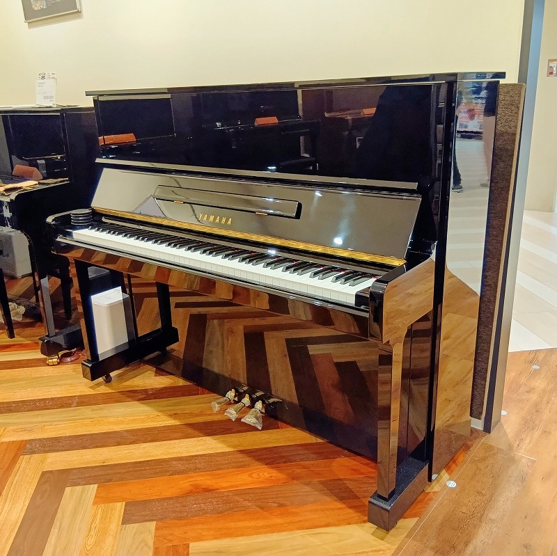 中古アップライトピアノヤマハ U10BL