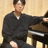 【所沢駅から徒歩4分 エミテラス所沢】　　　　　　　　　　　　　　　　　　ピアノ教室・幼児の基礎音楽教室　 小山 貴之(こやま たかゆき)　　　　　　【2025年9/30まで 夏の短期レッスン開催中！】