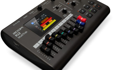 【歌ってみたの録音に!】パソコンやスマホなしで録音ができる機材、MTRのZoom R12が入荷しました!