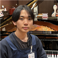 担当調律師宇田 彗太（ウダ ケイタ）