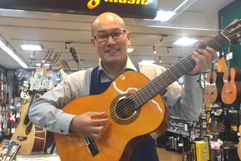 スタッフ写真 店長 和田