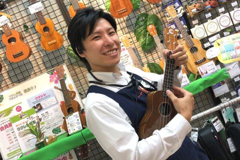 スタッフ写真 ドラム / キーボード / 弦楽器 担当 渡辺