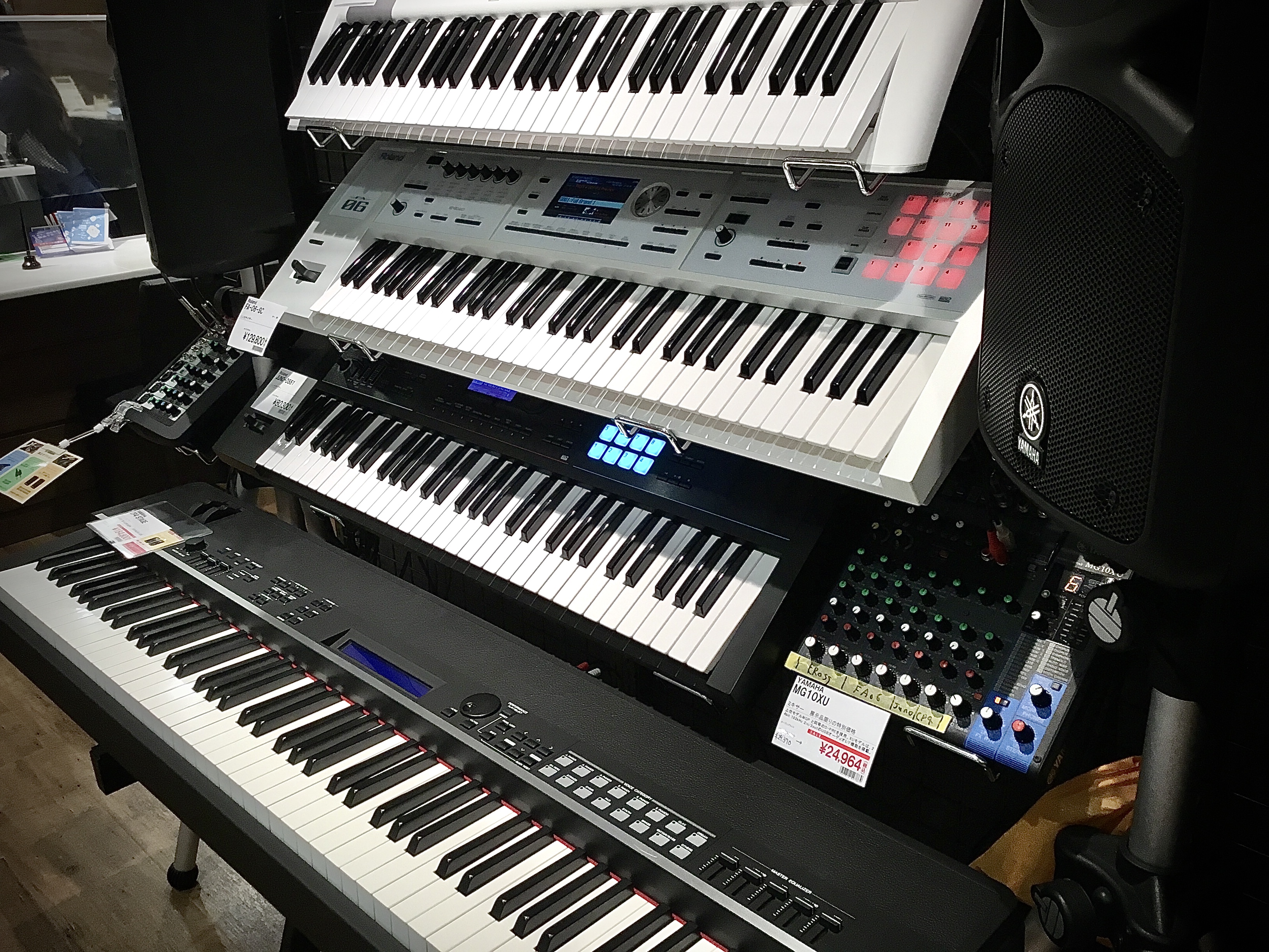 【シンセサイザー・キーボード】シンセサイザーお探しの方はイオン新浦安店へ！軽音楽部の方もご相談ください！