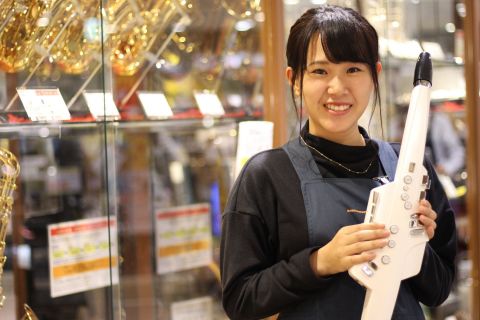 スタッフ写真 長谷川