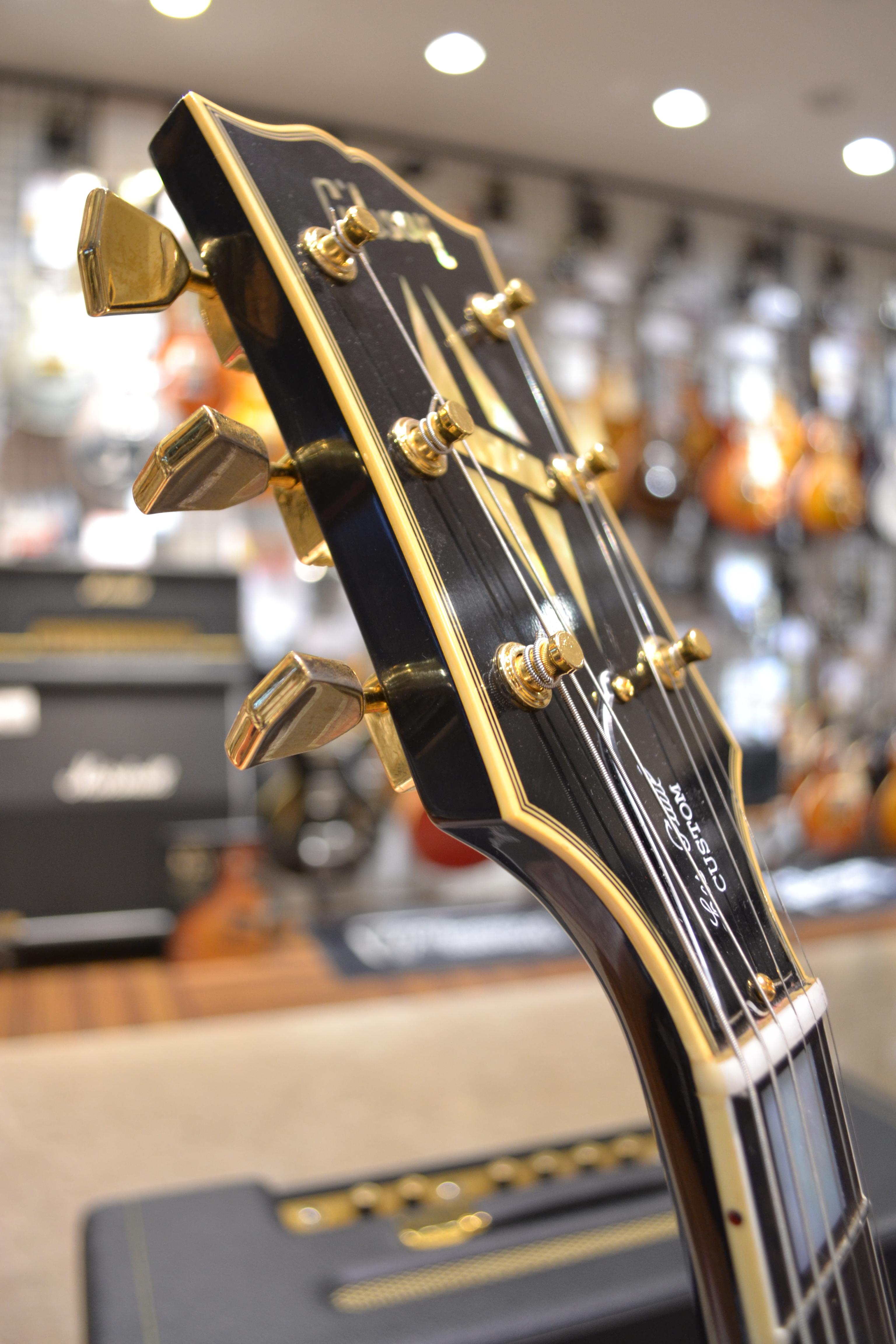 新入荷】Gibson Custom Shop 50th Anniversary 1968 Les Paul