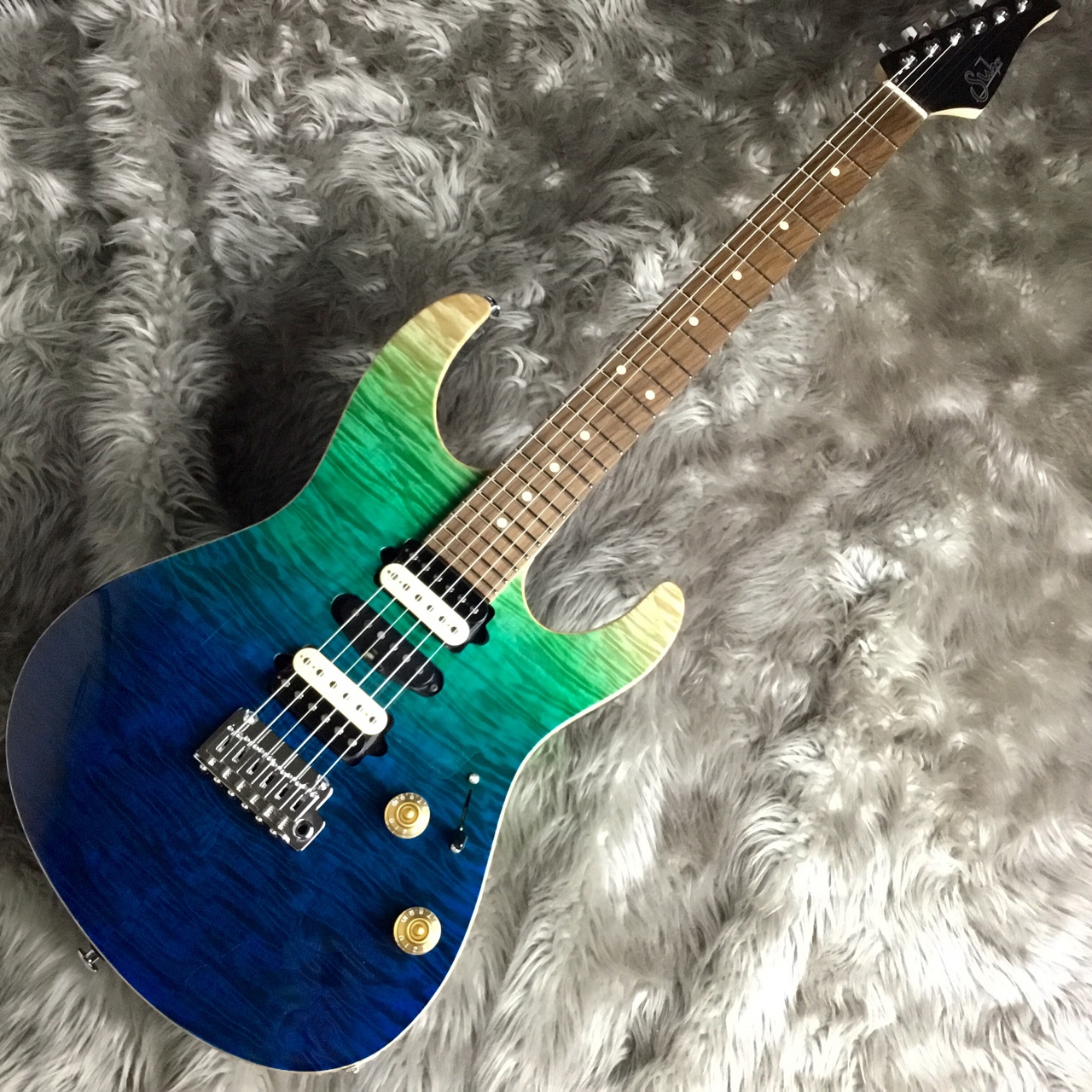 *Suhr 全世界200本限定Modern Plus Curly Maple Top、Desert Gradient＆Aqua Blue Gradientが入荷！ 島村楽器静岡パルコ店 店長の平林でございます。いつも静岡パルコ店をご利用頂き誠に有難うございます。 先日入荷したDSGカラーに加えて、鮮 […]