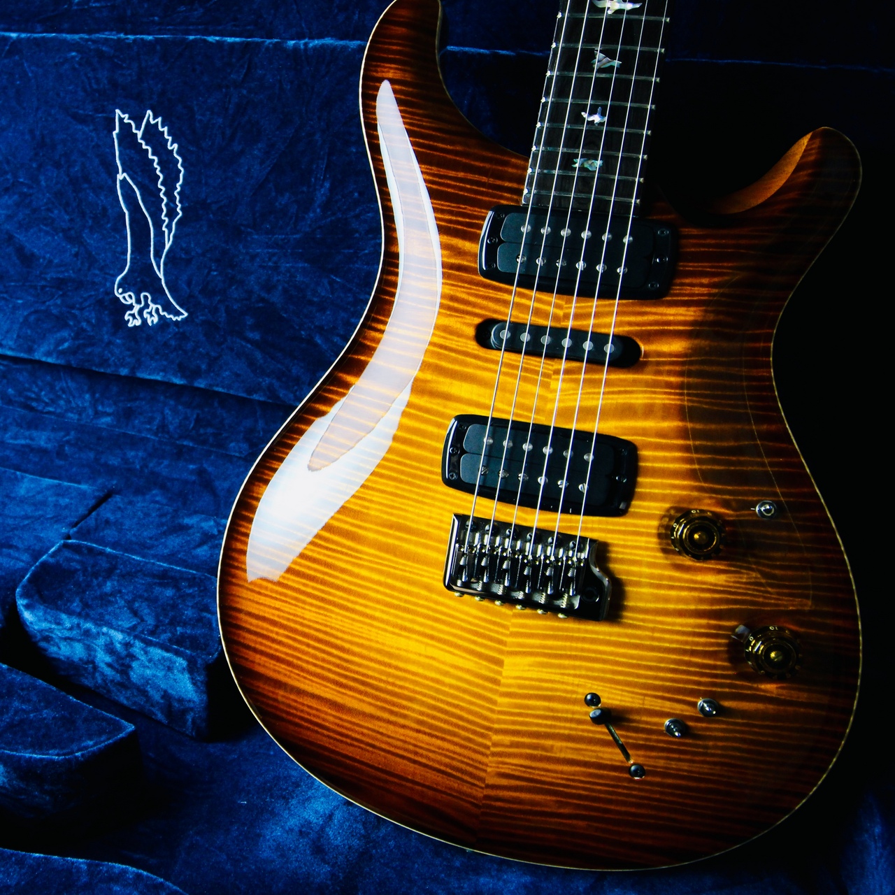 【Paul Reed Smith】Private Stock Modern Eagle V Limited/McCarty Glow入荷！
