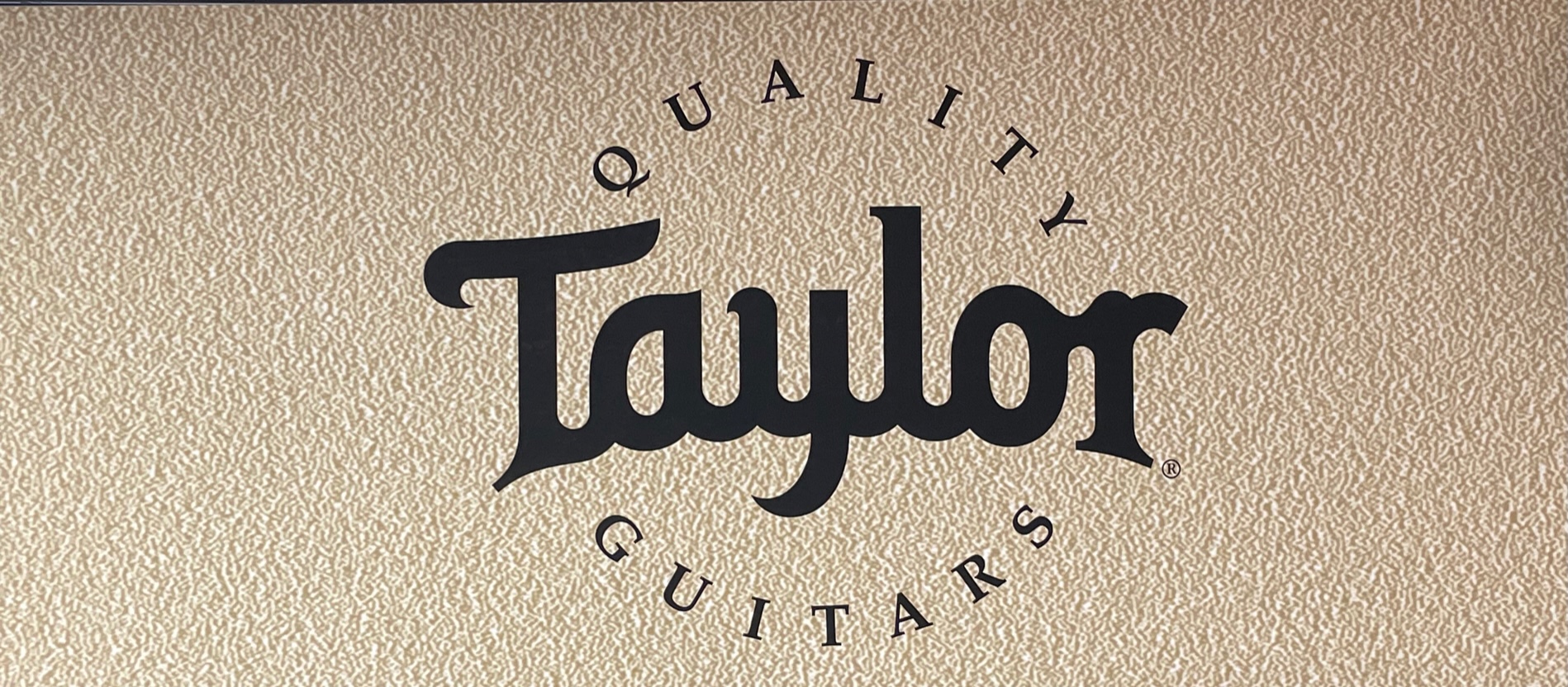 皆様こんにちは！島村楽器静岡パルコ店アコースティックギター担当の八木(八木)でございます。 この度Taylor(テイラー)が5月に続いて2度目の価格改定が行われます。それに伴い現在店頭にあるTaylorも【7月1日】より大幅な値上げ予定でございます。 是非価格改定前、このタイミングでTaylorを検 […]