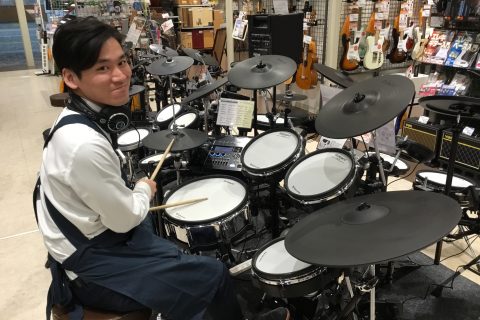 ドラマー111人のドラムセットが一冊に凝縮 モラージュ菖蒲店 店舗情報 島村楽器