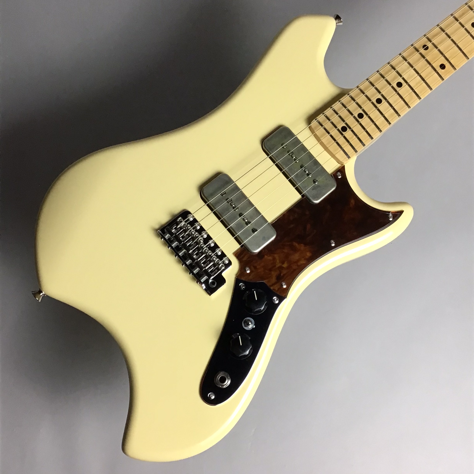 【ギター入荷速報！】Fender Daiki Tsuneta Swinger Maple Fingerboard (Vintage White)が入荷しました！