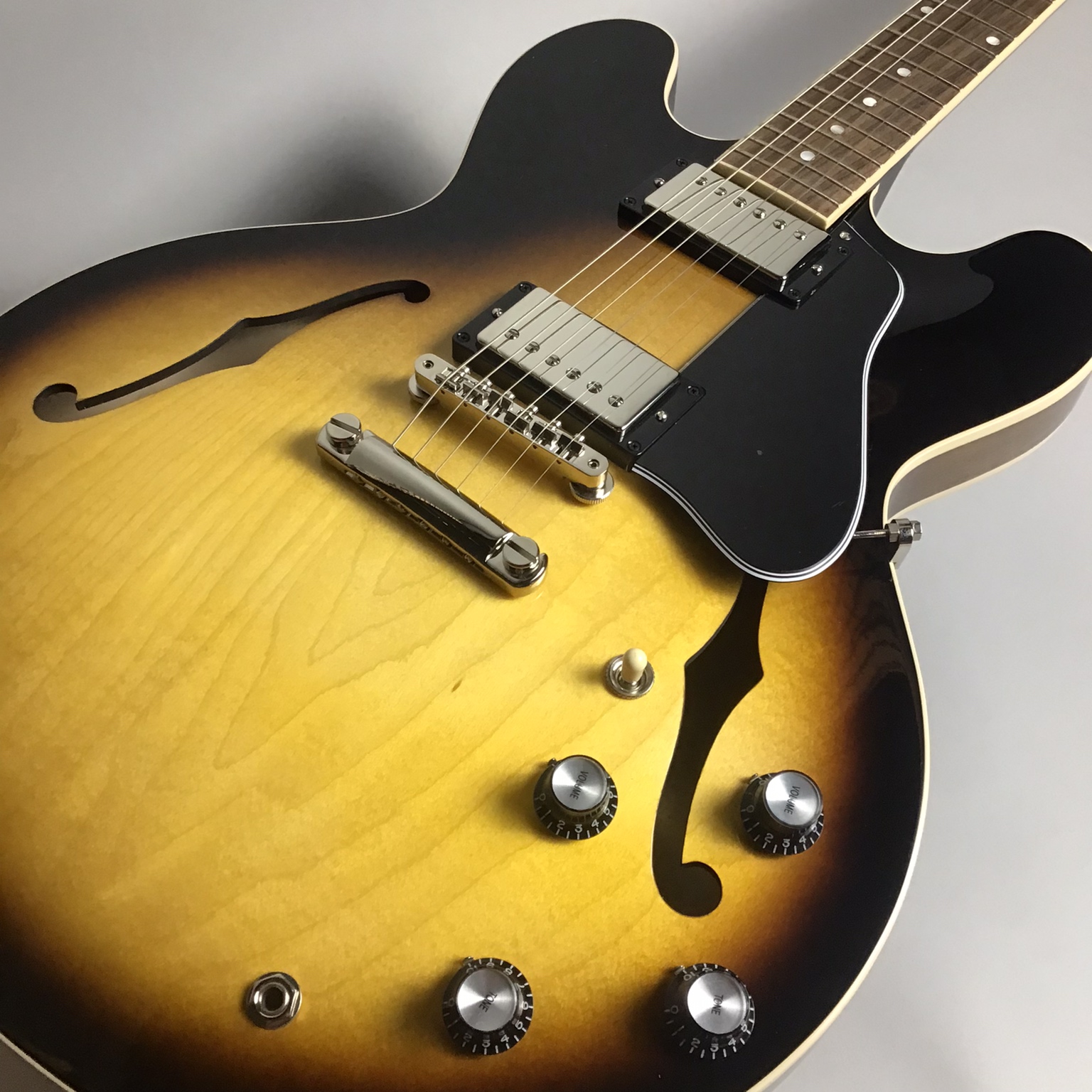 【ギター入荷速報！】Gibson (ギブソン) ES-335 (Vintage Burst) が入荷しました！