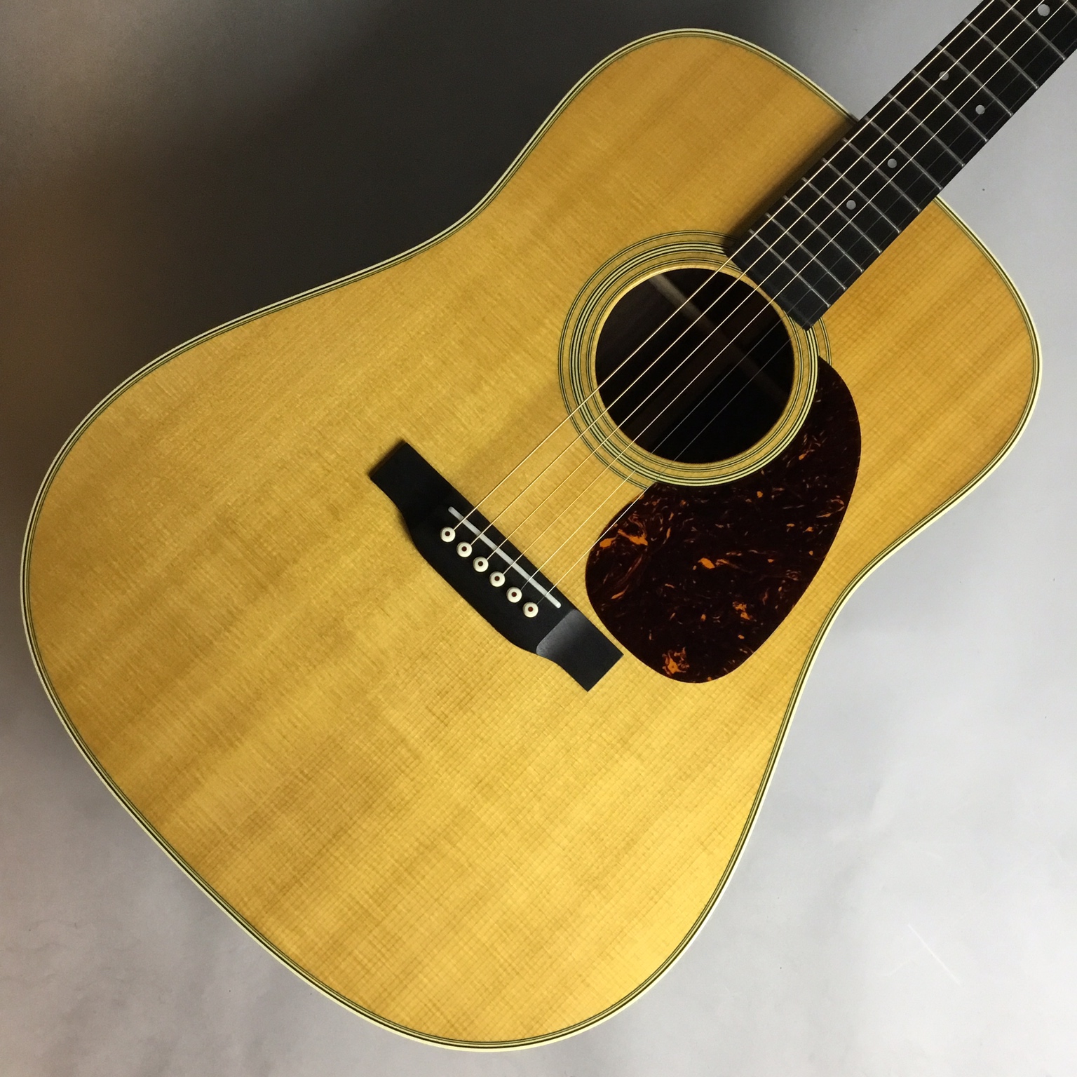 CONTENTSモラージュ菖蒲店エレキギター総合案内当店エレキギターラインナップ紹介当店中古ギターラインナップWEB購入できます！デジマートをチェック！モラージュ菖蒲店エレキギター総合案内 当店エレキギターラインナップ紹介 当店中古ギターラインナップ WEB購入できます！デジマートをチェック！