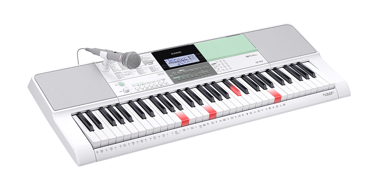 CASIO　カシオ　☆鍵盤が光る　電子ピアノ