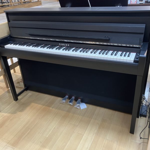 【YAMAHA】CLP-785:B<br />
通常￥412,500（税込）<br />
→￥371,250（税込）
