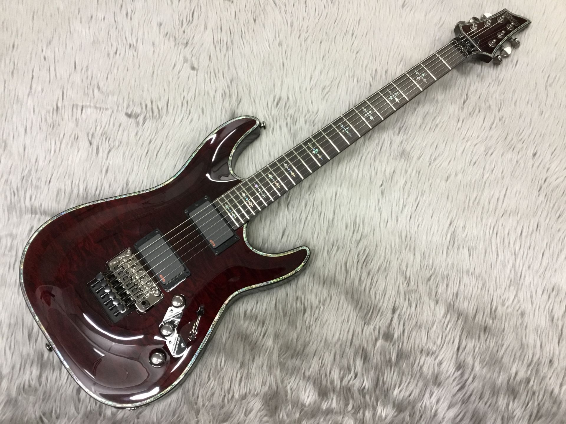 *SCHECTER AD-C1-FR-HR 高崎店にてお試し頂けます！ こんにちは！島村楽器イオンモール高崎店 ギタセレ担当の[!!加藤!!]です。 シェクターダイアモンドシリーズで1番の人気モデル！AD-C1-FR-HRが当店に入荷いたしました！ |*ブランド|SCHECTER| |*型番|AD- […]