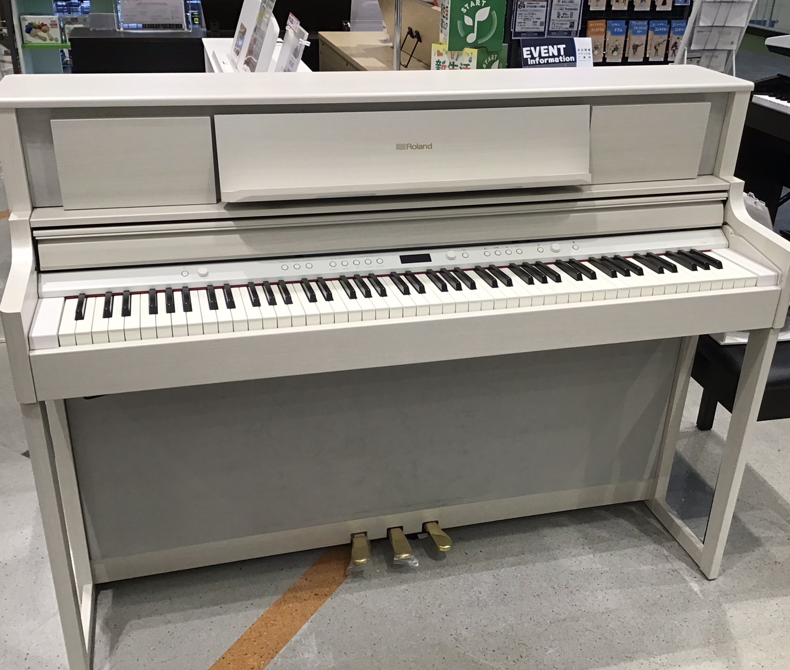 CONTENTS☆ショパンの特長とは？★40万円台 CASIO『GP-1000』☆20万円台 Roland『LX705GP』★ピアノ相談会開催中☆ショパンの特長とは？ ショパンには有名曲が数多くあります。例えば… ・幻想即興曲・華麗なる大円舞曲・バラード第1番・子犬のワルツ　・別れの曲　などなど…  […]