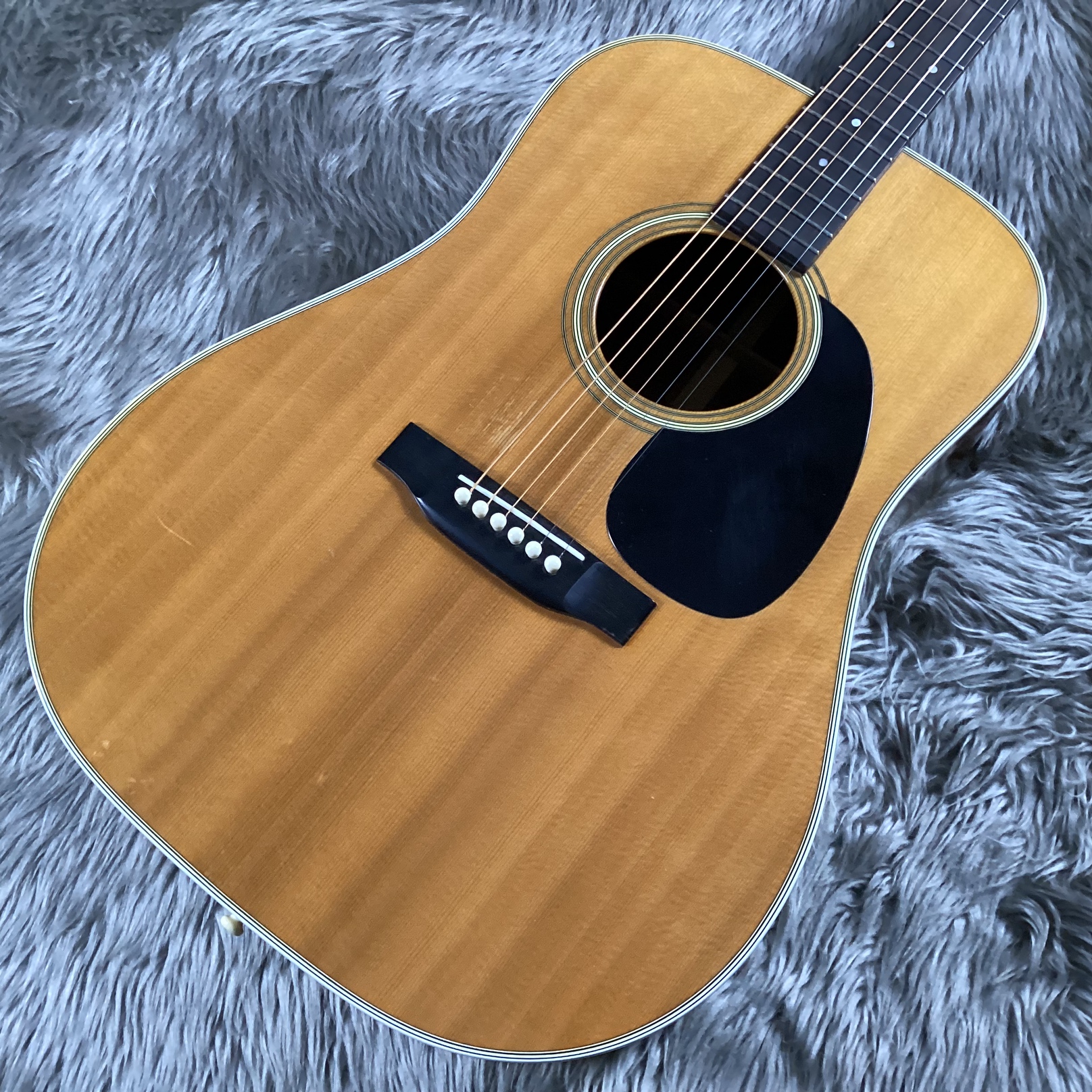 アコースティックギターMartin D-28 1977年製