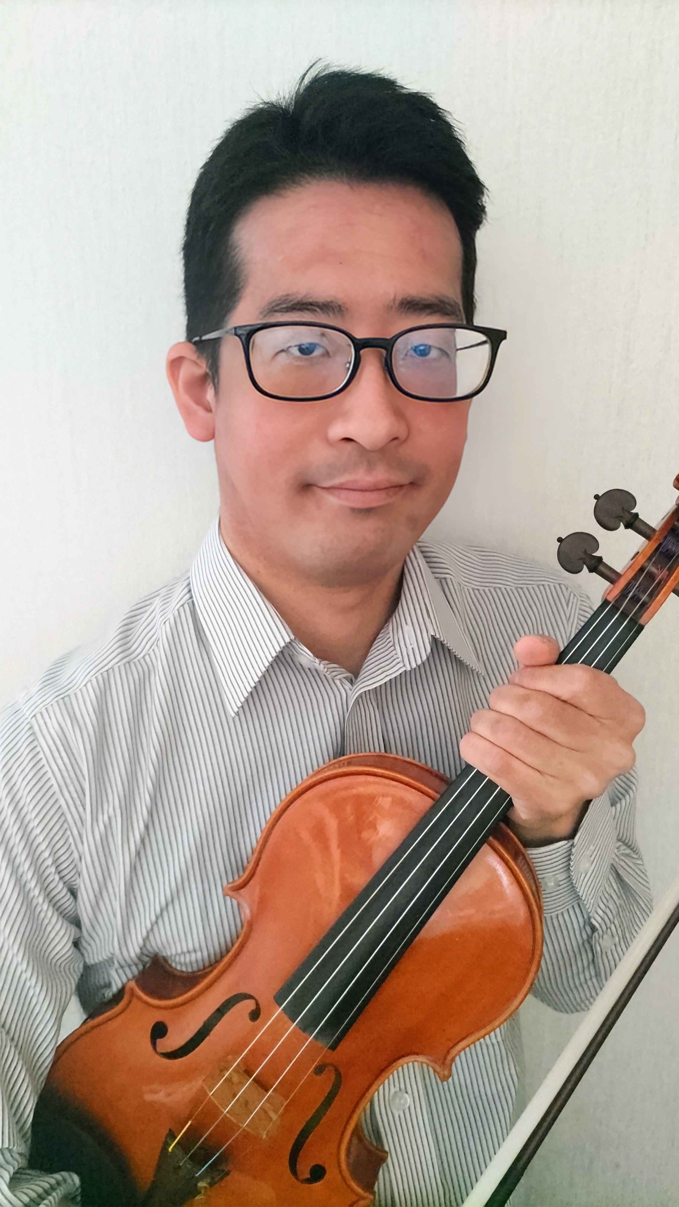 CONTENTS講師紹介レッスン詳細体験レッスンお申込み・お問い合わせ島村楽器の音楽教室についてお問い合わせ講師紹介 ヴァイオリン・ヴィオラ講師　中村　亨（なかむら　とおる）先生 国立音楽大学音楽学部演奏学科ヴァイオリン専攻卒業。ハンブルク音楽院ヴィオラ専攻卒業。 レッスン詳細 体験レッスンお申込み […]