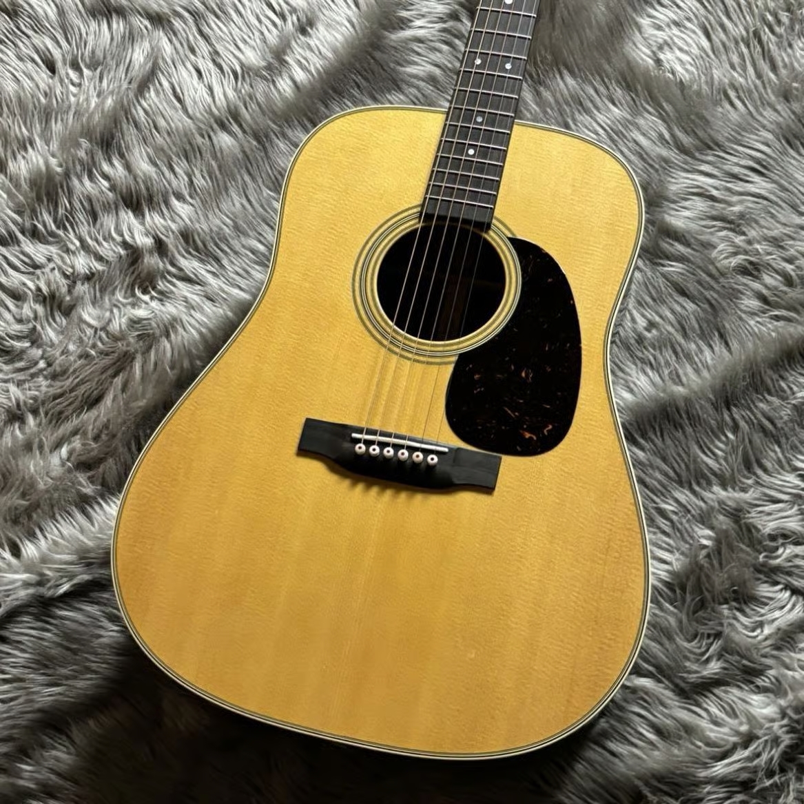 MartinD-28