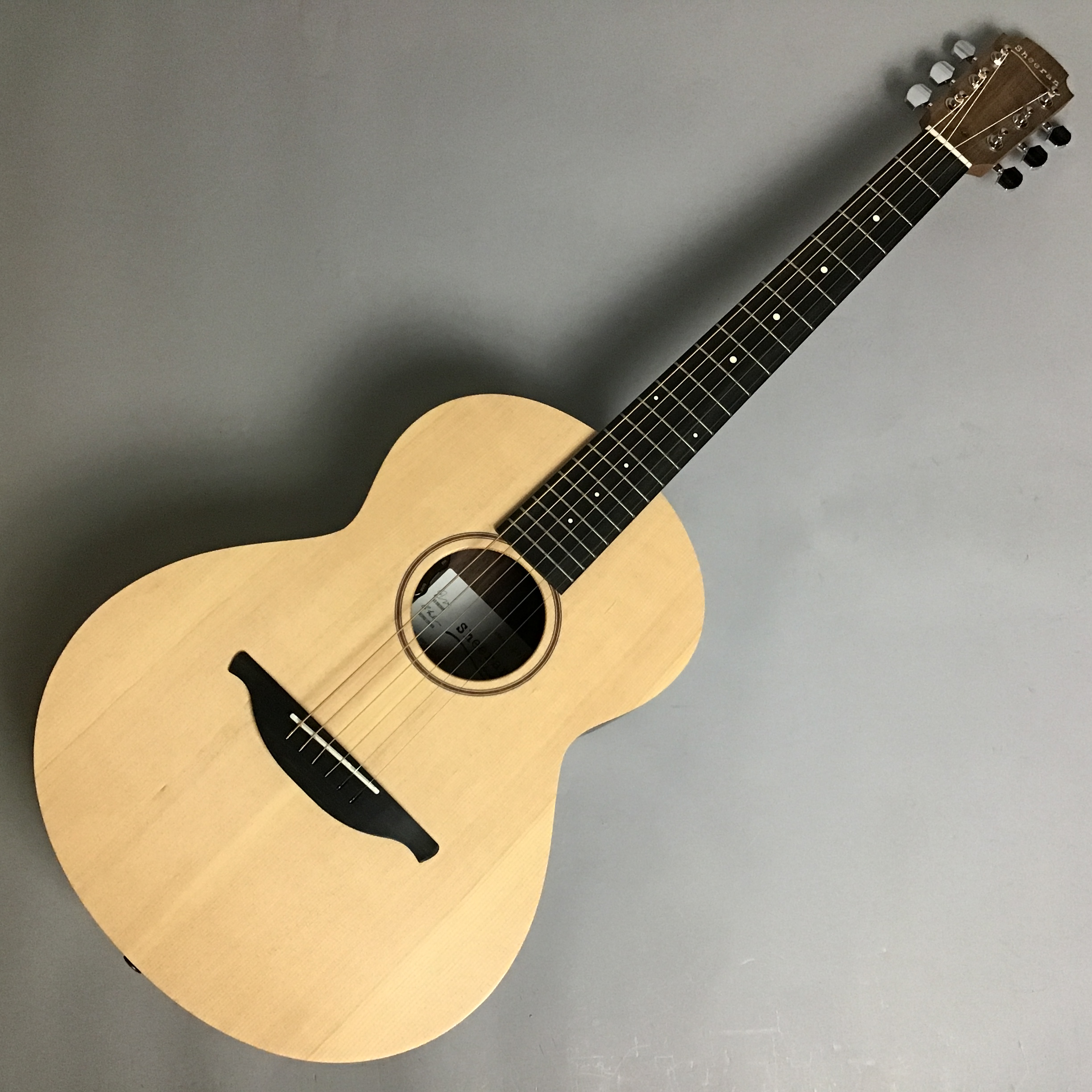 【アコースティックギター】Sheeran by Lowden「W-01」「W-02」が入荷しました！