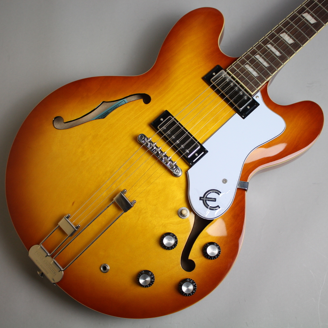 EpiphoneRiviera Royal Tan