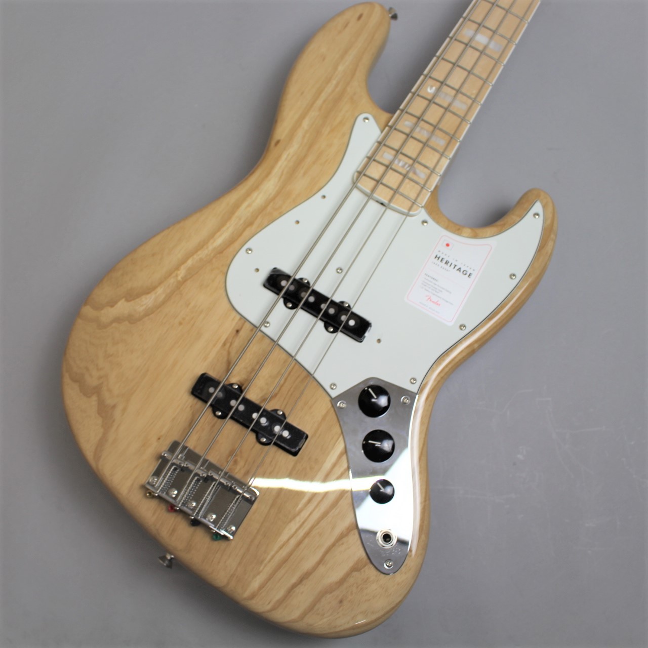 Fender  Heritage 70s Jazz Bass Maple Fingerboard NAT
