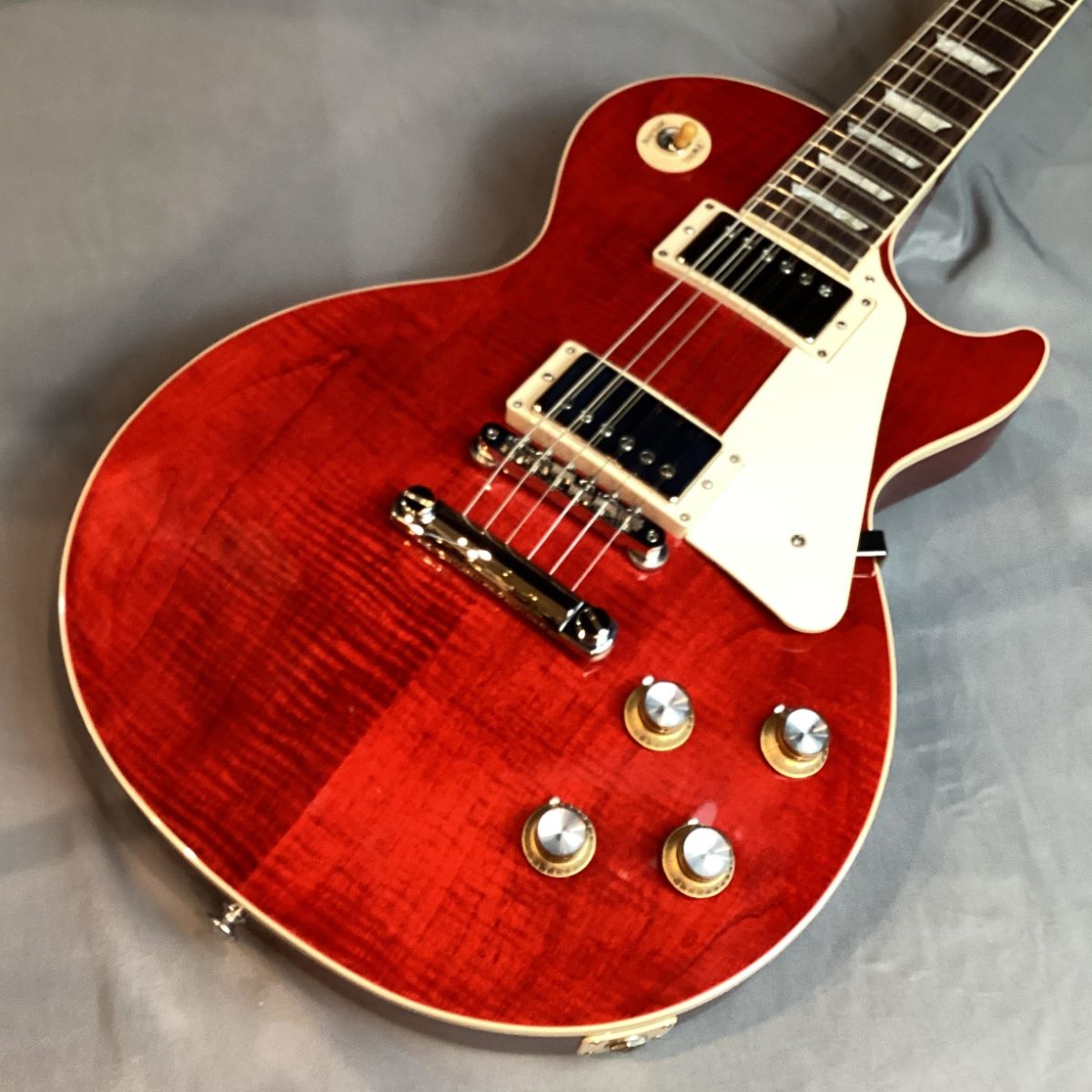 GibsonLP Standard 60s