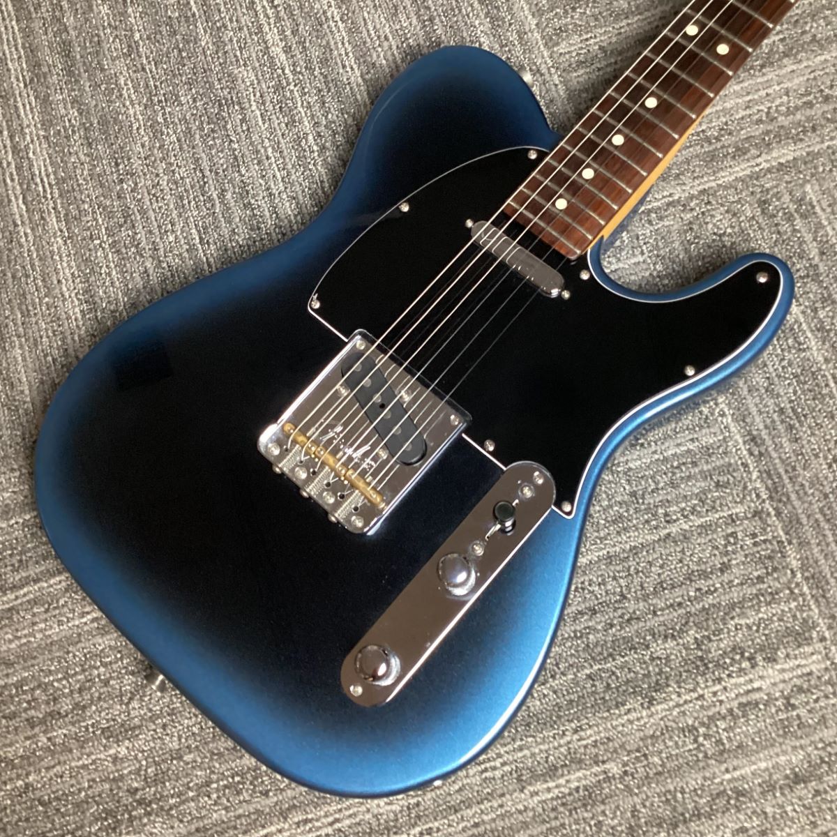 FenderAmerican Professional II Telecaster【中古】